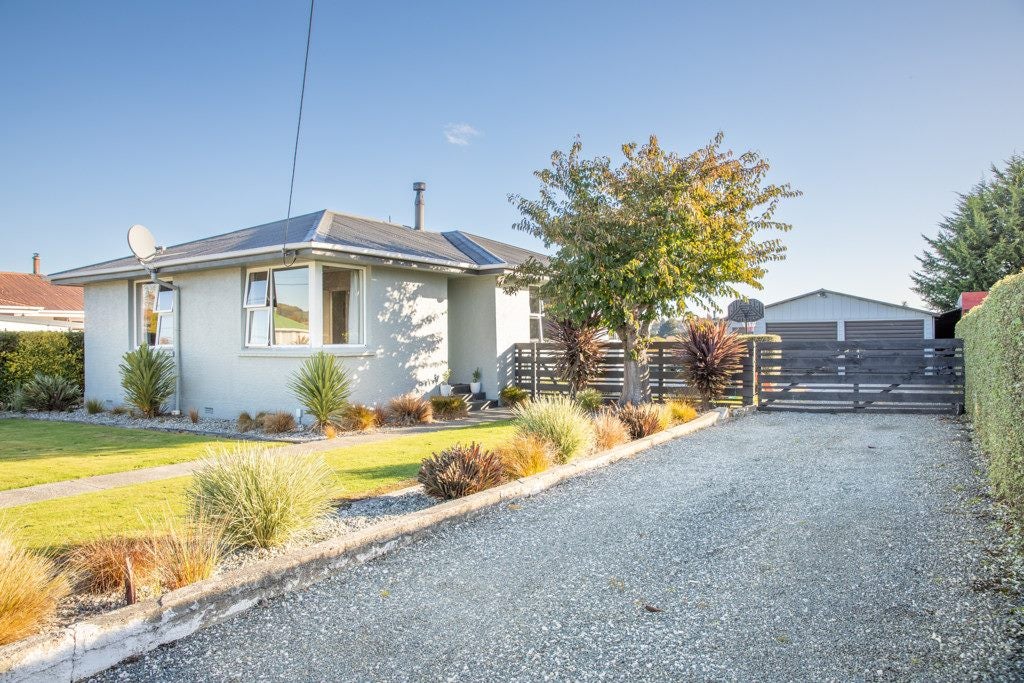 35 Gordon Terrace, East Gore, Gore - Carousel 1