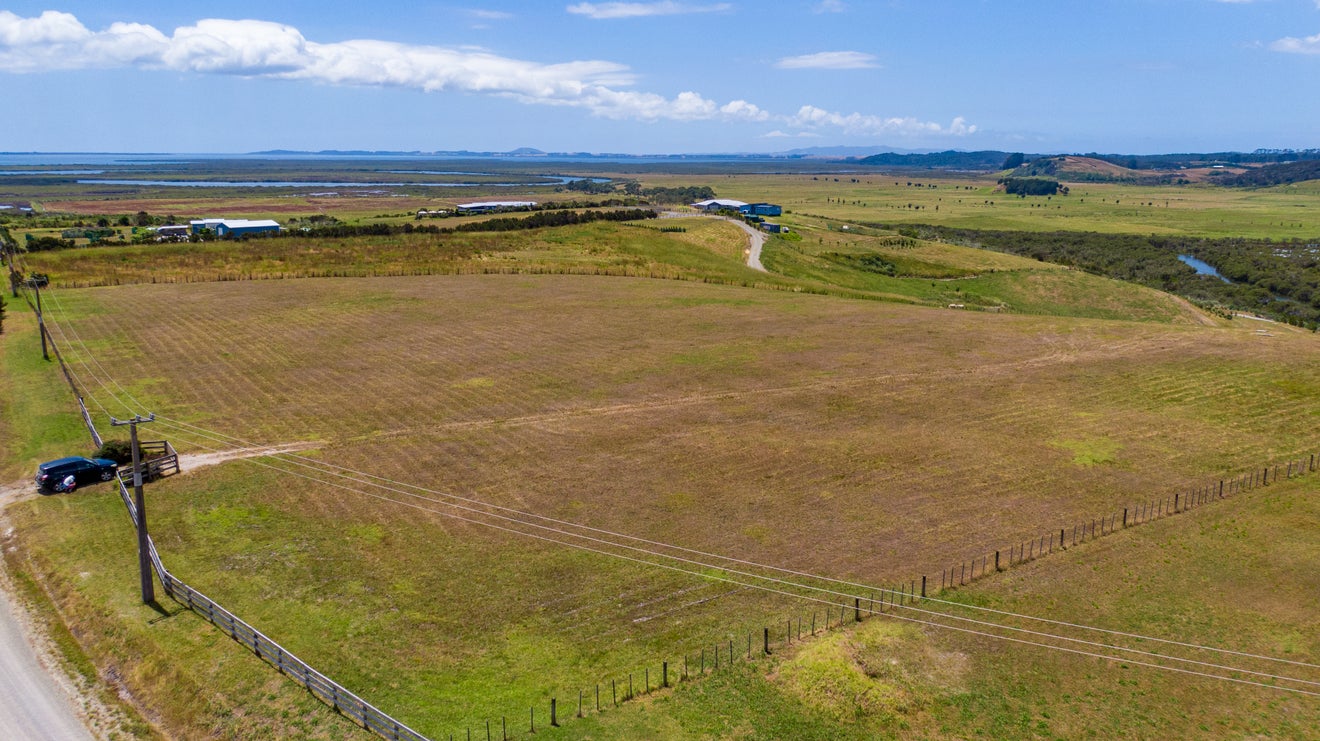 6 Bobs Way, Kaingaroa, Kaitaia - Carousel 2