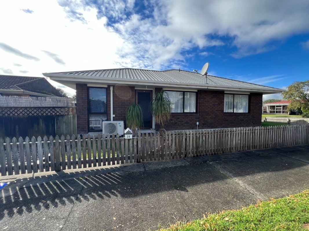 28 Monrad Street, Highbury, Palmerston North - Carousel 1