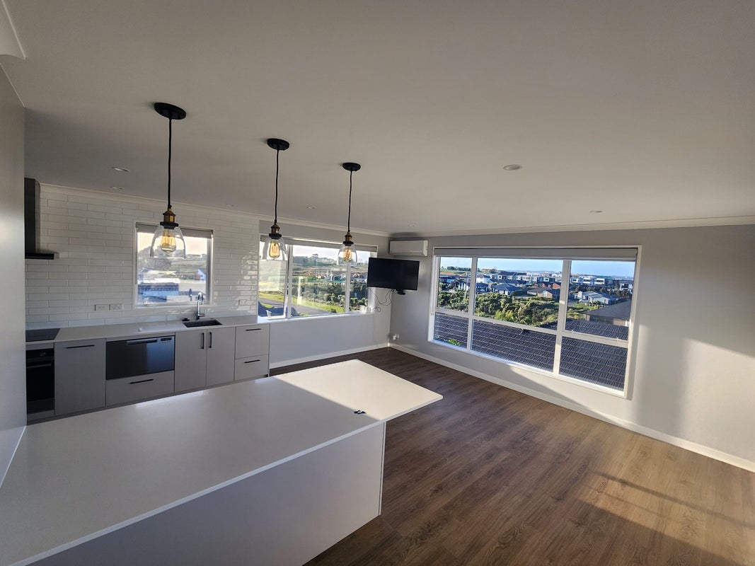 30 Karo Road, Beachlands, Auckland - Carousel 2