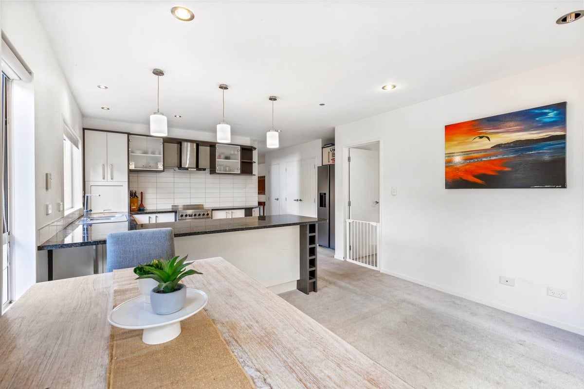 34 Lomas Way, Albany, Auckland - Carousel 2