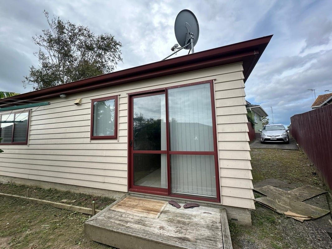 63 Alabaster Drive, Papatoetoe, Auckland - Carousel 9