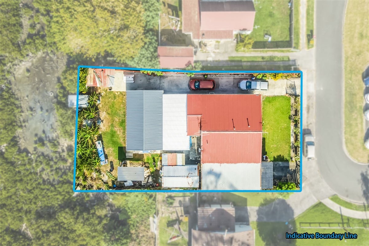 27 Rountree Place, Conifer Grove, Takanini - Carousel 2