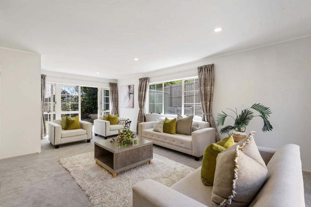 53 Fitzwilliam Drive, Torbay, Auckland - Carousel 2