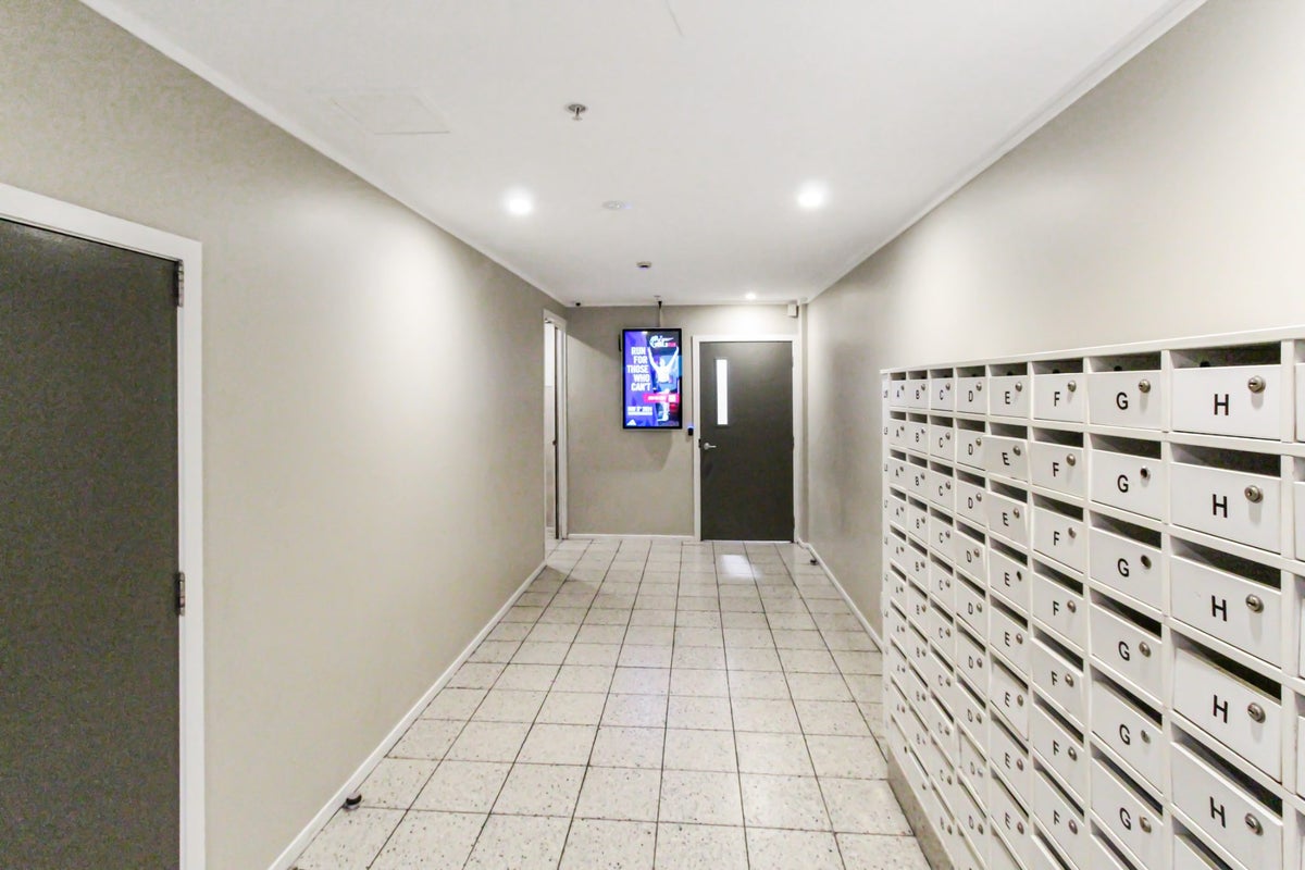 2F/34 Kingston Street, Auckland Central, Auckland - Carousel 8