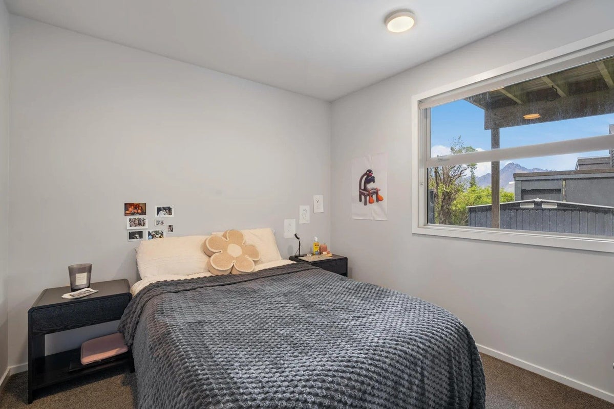 2A Dart Place, Fernhill, Queenstown - Carousel 8