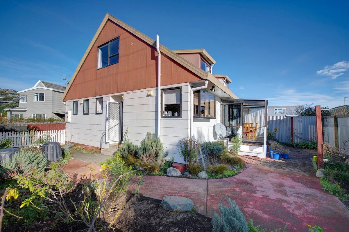 1/31 Green Street, Tahunanui, Nelson - Carousel 1