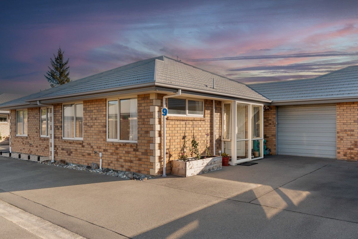 9/446 Ferry Road, Woolston, Christchurch - Carousel 1