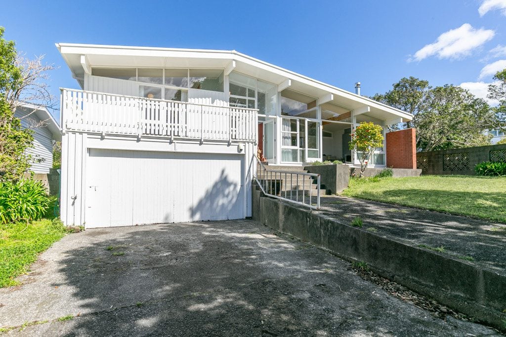 2 Ontario Street, Kingston, Wellington - Carousel 2