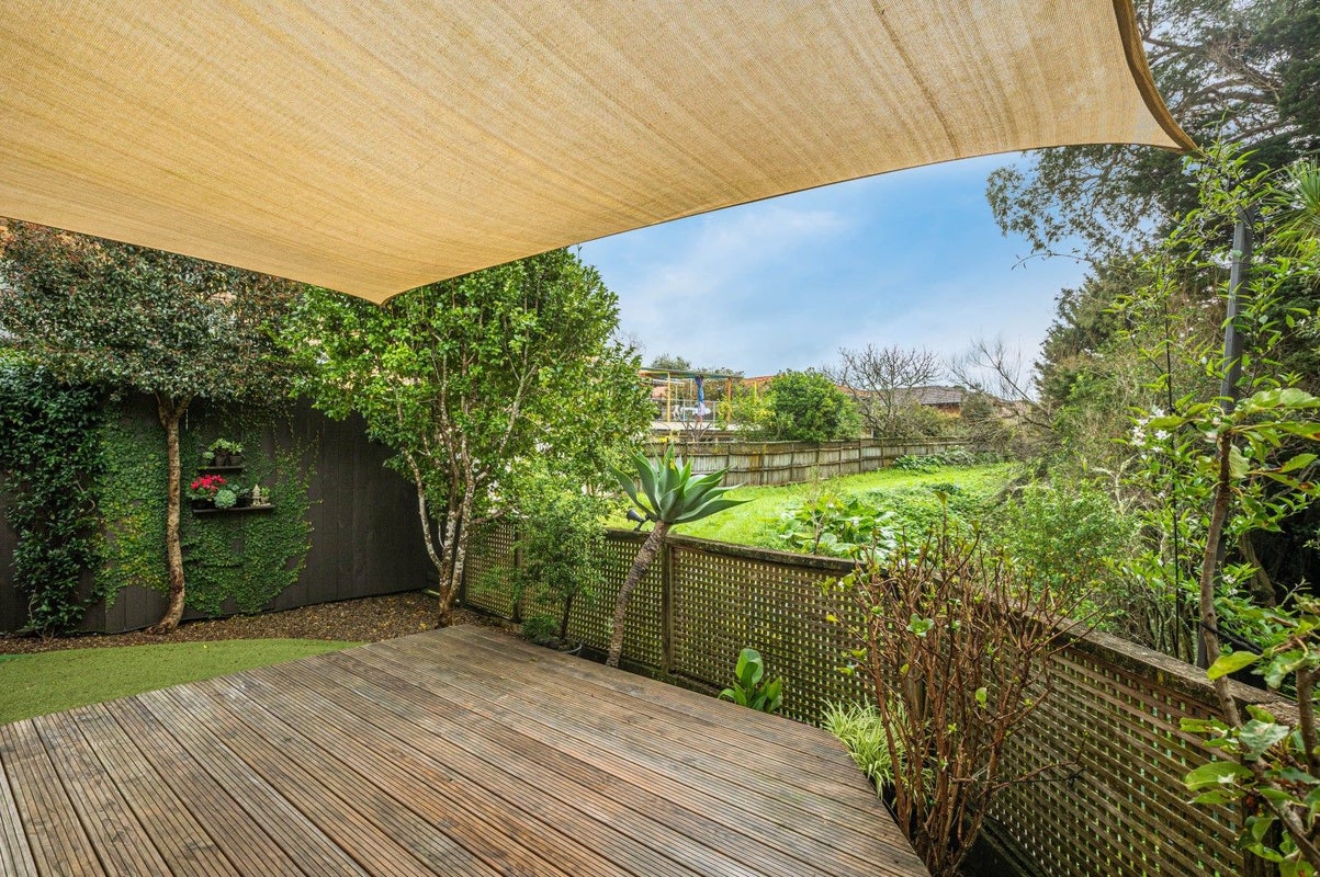 30 Amherst Place, Albany, Auckland - Carousel 28