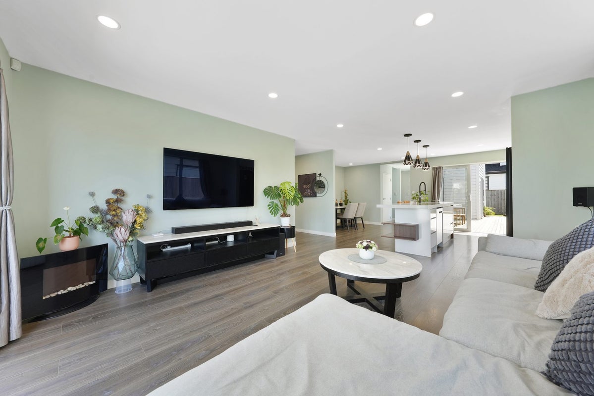 3 Lilley Terrace, Whenuapai, Auckland - Carousel 2