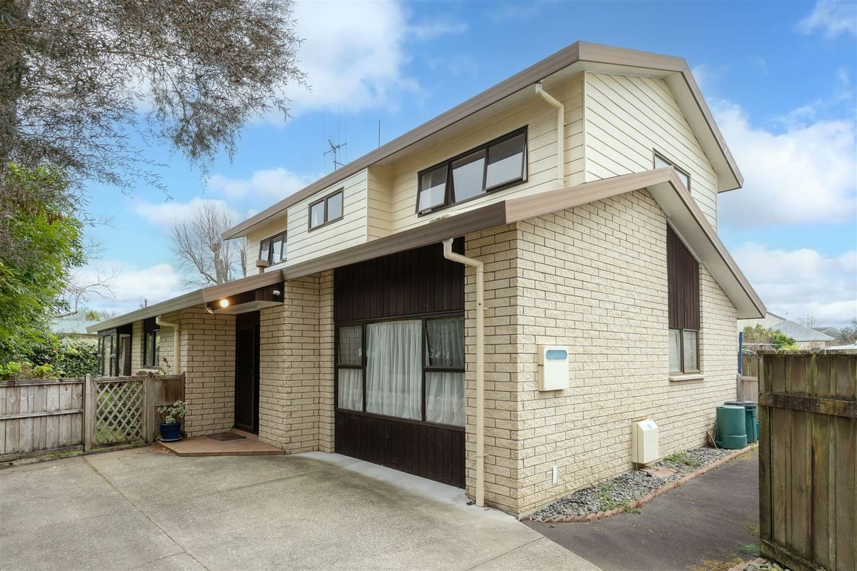 37A Herbert Road, Queenwood, Hamilton - Carousel 1