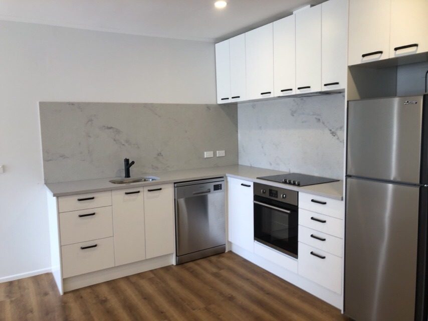 4/121 Great South Road, Greenlane, Auckland - Carousel 1