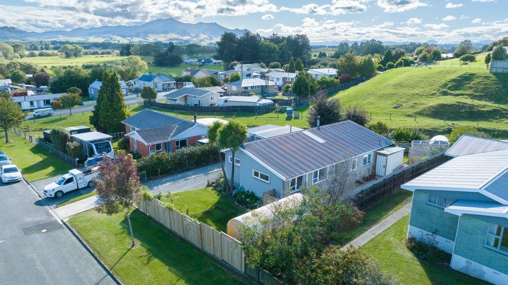 29 Maitland Street, East Gore, Gore - Carousel 1