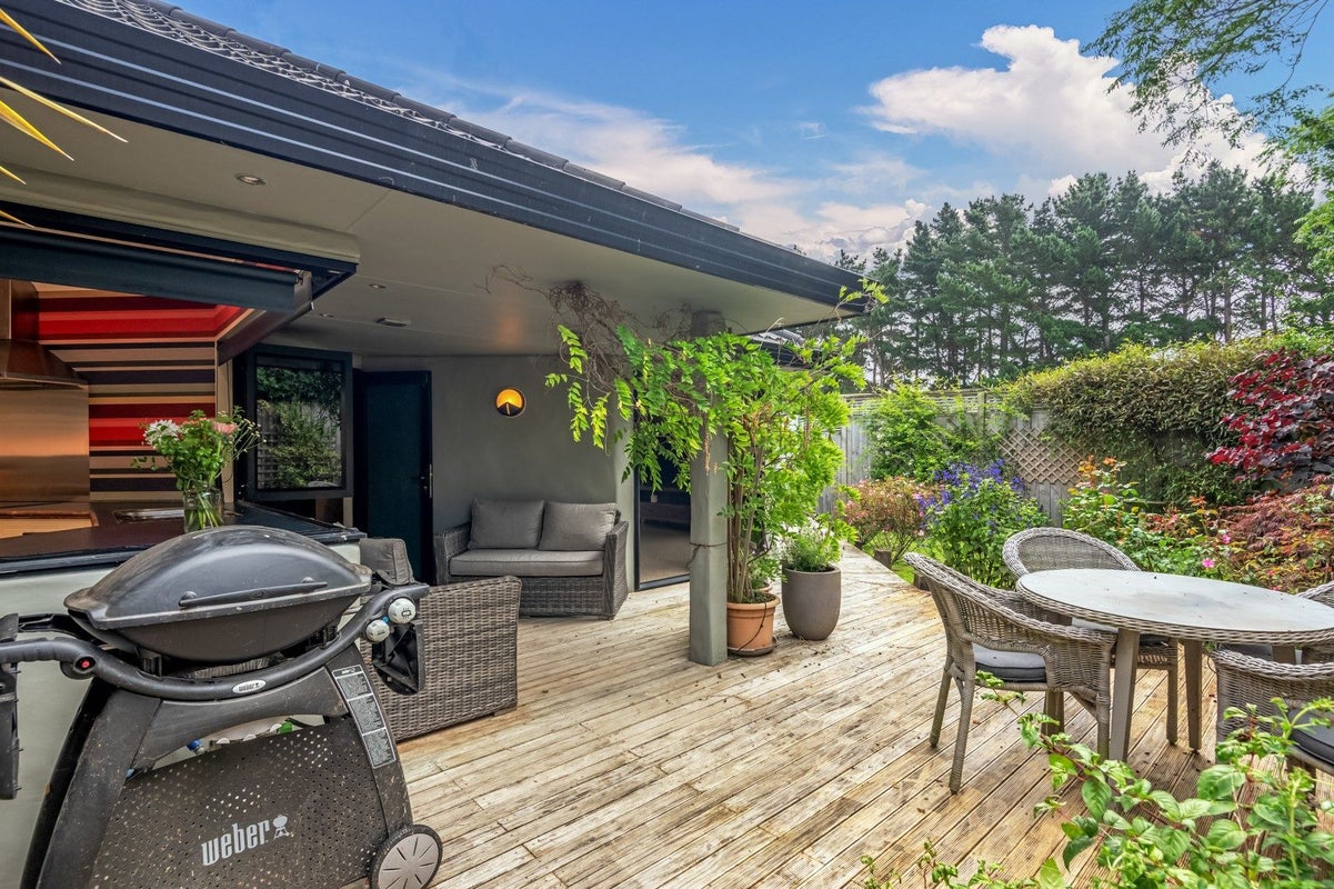 26 Presidential Drive, Milson, Palmerston North - Carousel 1
