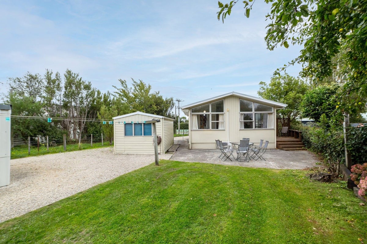 95 Revans Street, Featherston - Carousel 2