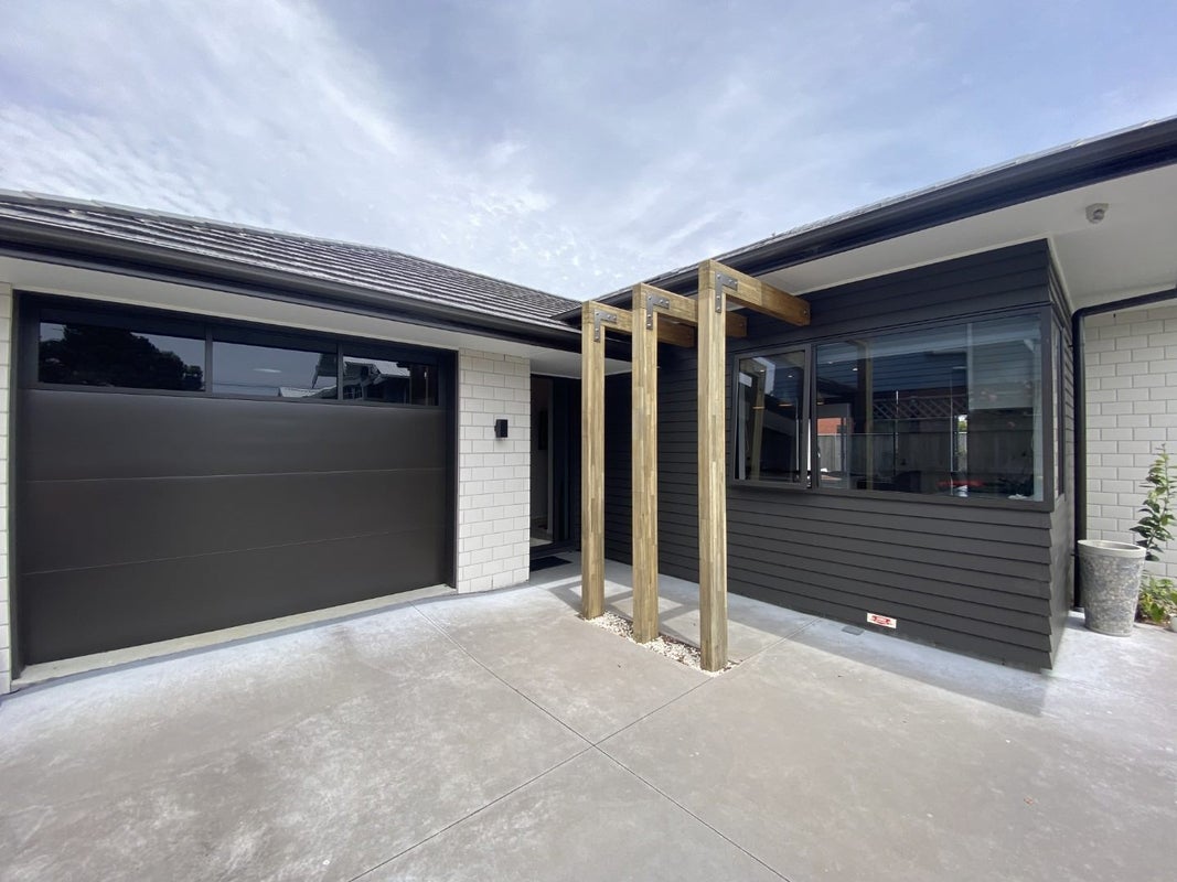 22A George Street, Lower Vogeltown, New Plymouth - Carousel 1