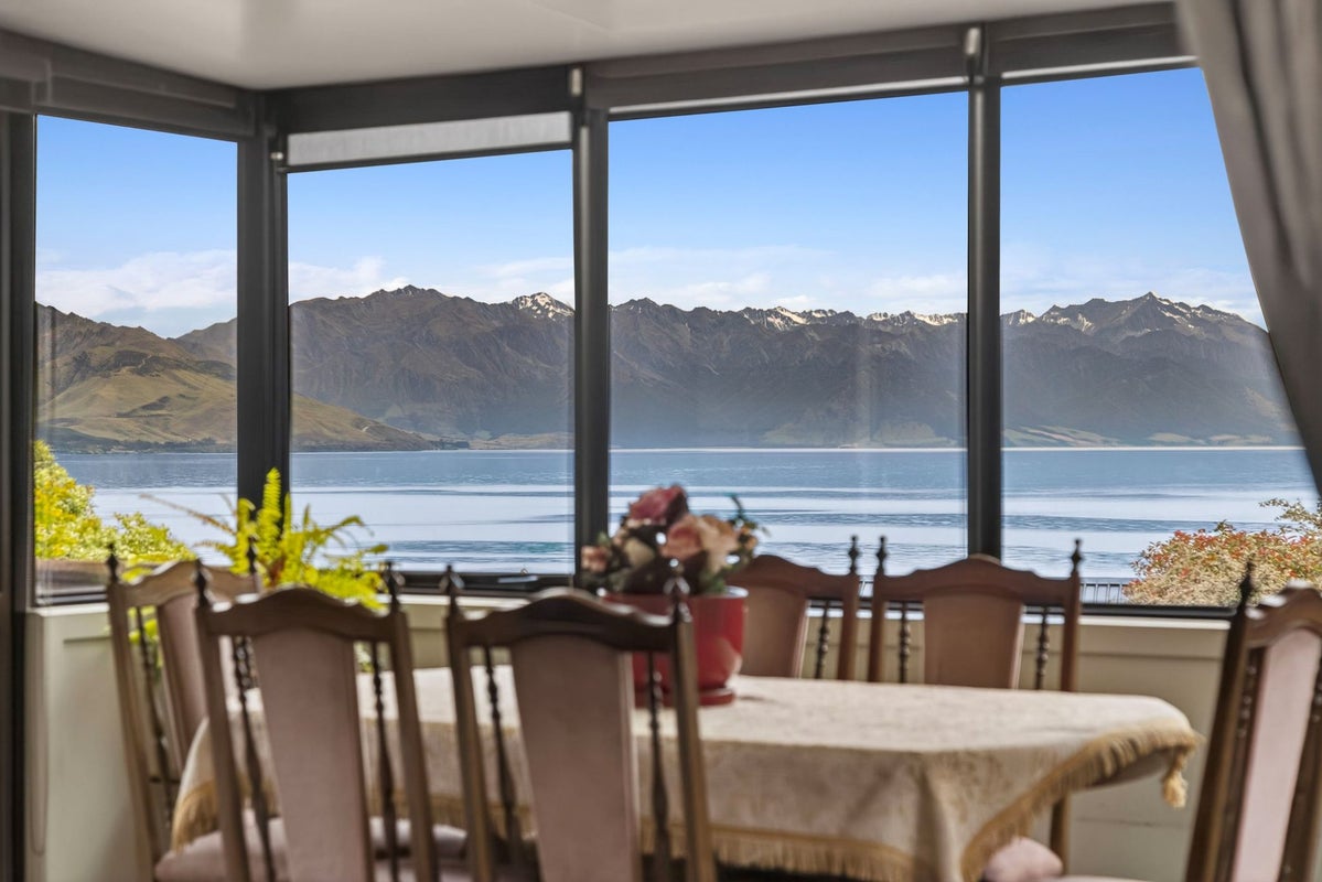 12 Skinner Crescent, Lake Hawea, Wanaka - Carousel 2
