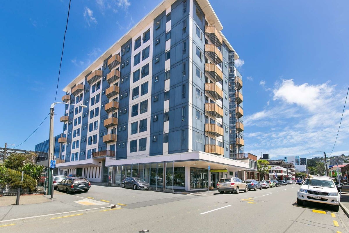 211/35 Abel Smith Street, Te Aro, Wellington - Carousel 1