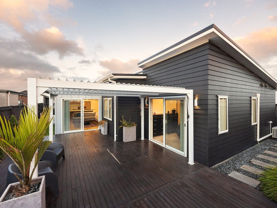 42 Trewern Avenue, Chartwell, Hamilton - Carousel 1