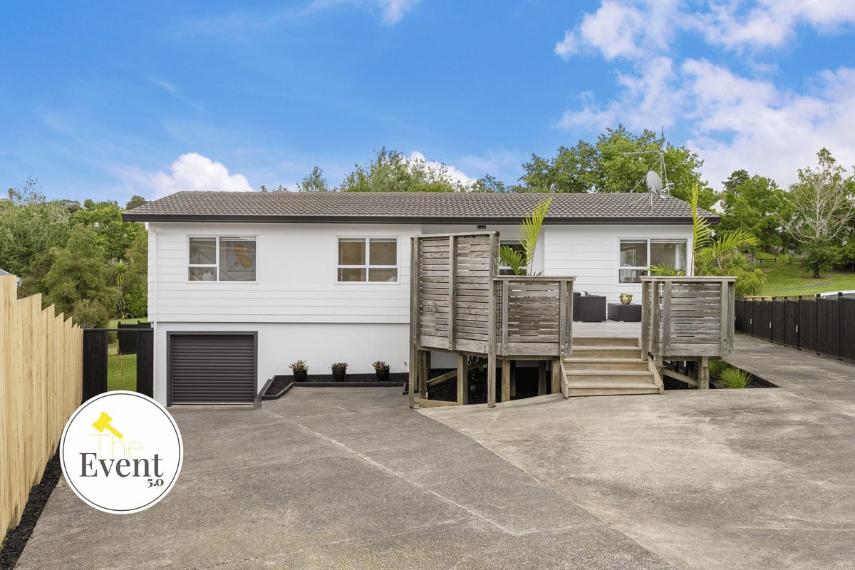 69 Athena Drive, Totara Vale, Auckland - Carousel 1