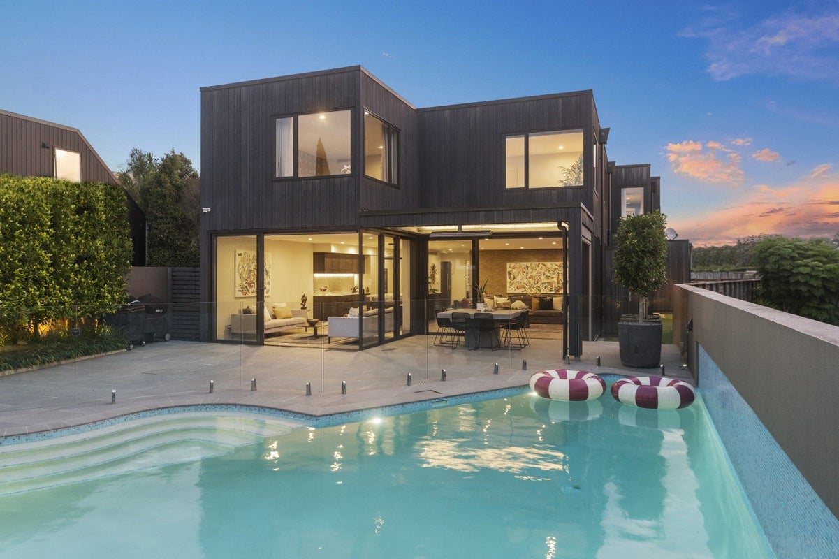 198 Victoria Avenue, Remuera, Auckland - Carousel 1