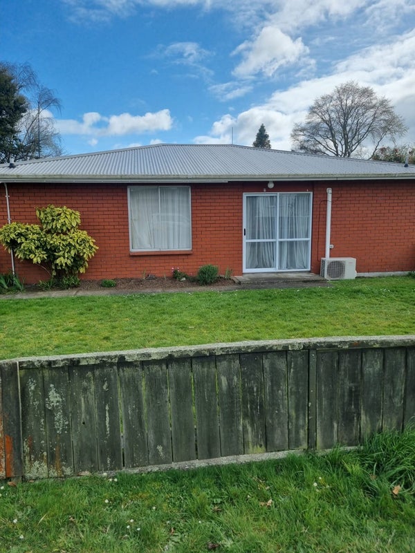 6/12 Larch Street, Victoria, Rotorua - Carousel 1