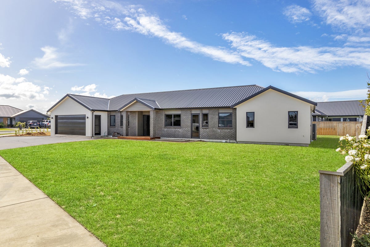 9 Wycliffe Place, Solway, Masterton - Carousel 1