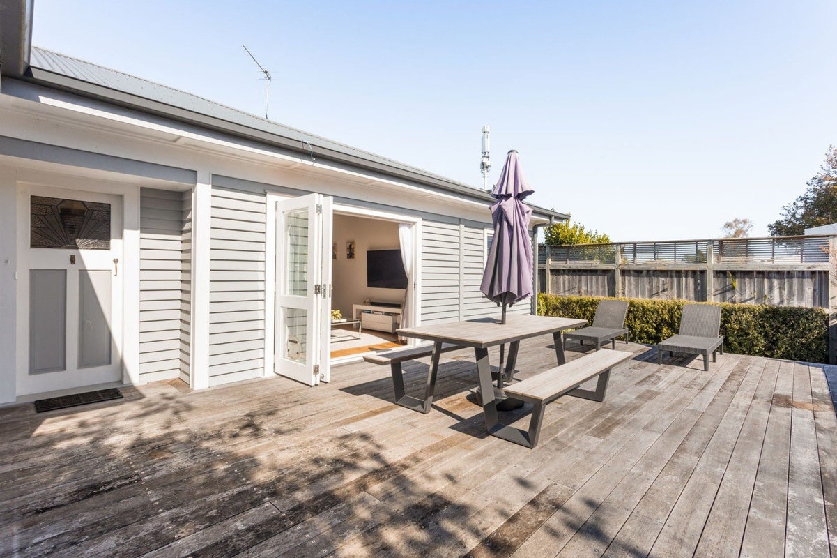 37 Firth Street, Hamilton East, Hamilton - Carousel 17