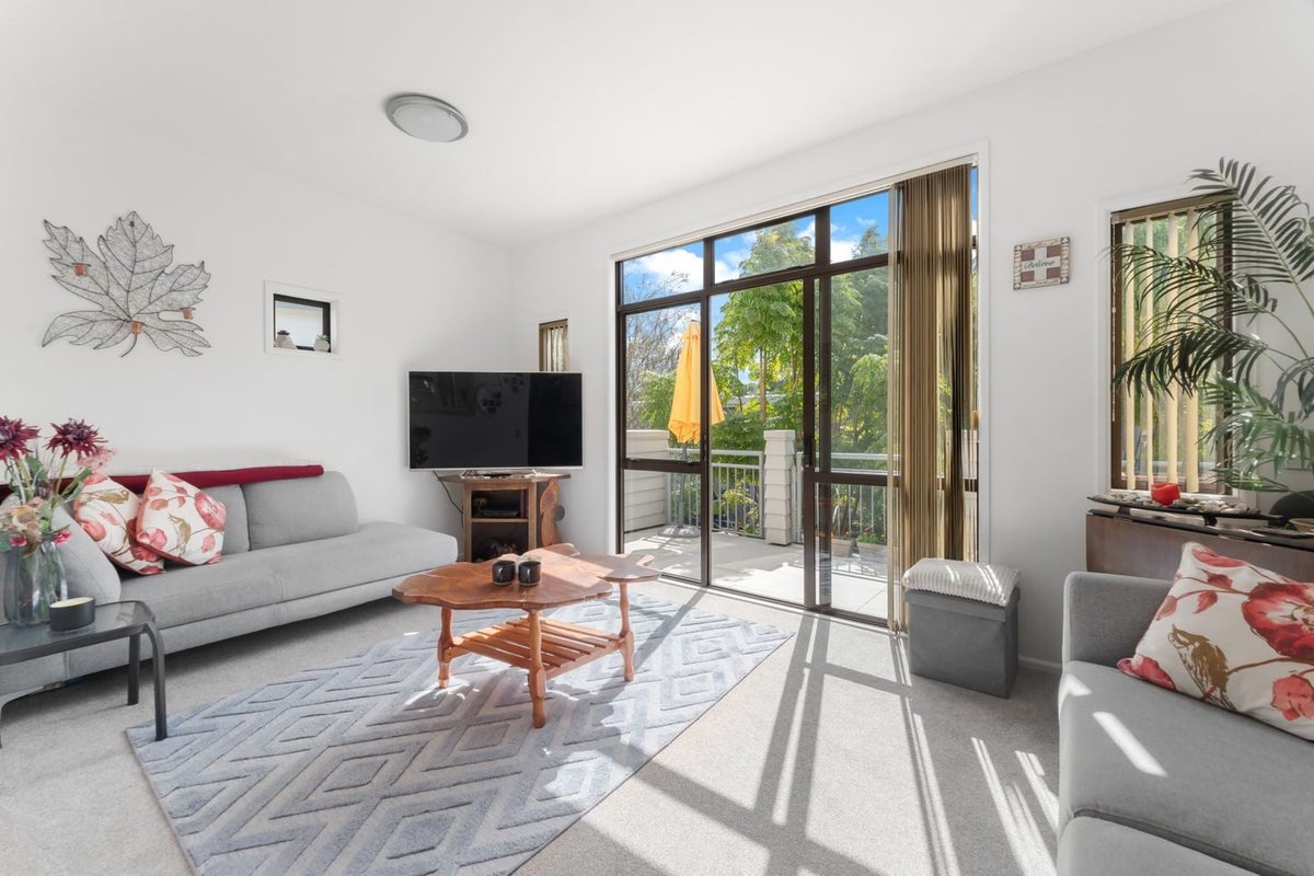78/92 Bush Road, Albany, Auckland - Carousel 2