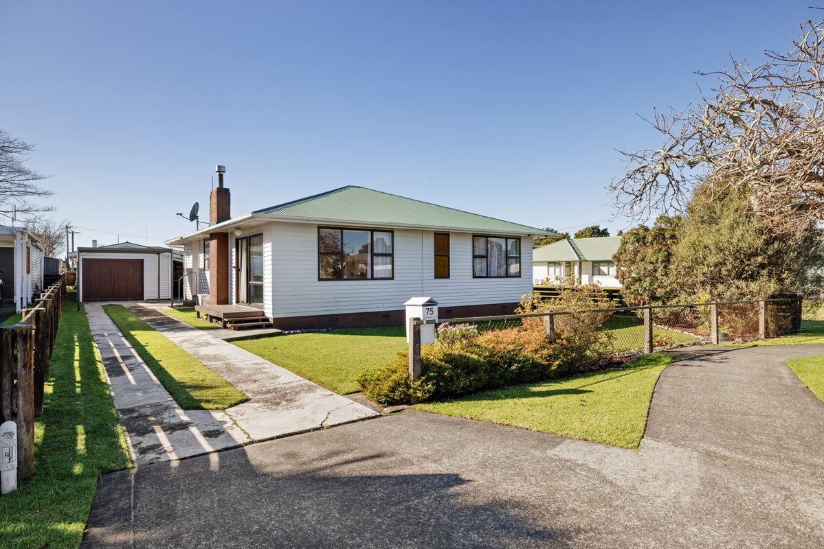 75 Argyll Road, Greerton, Tauranga - Carousel 2