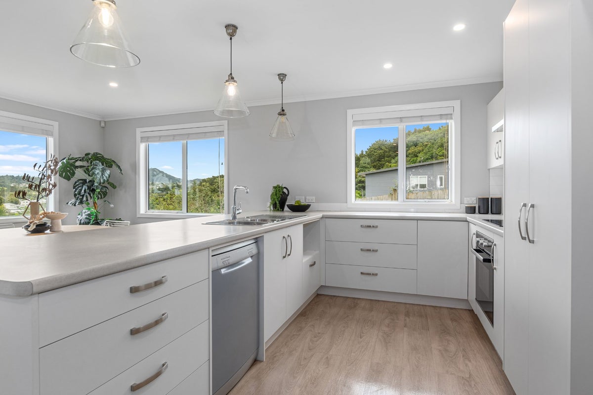 41 Briden Drive, Tikipunga, Whangarei - Carousel 1