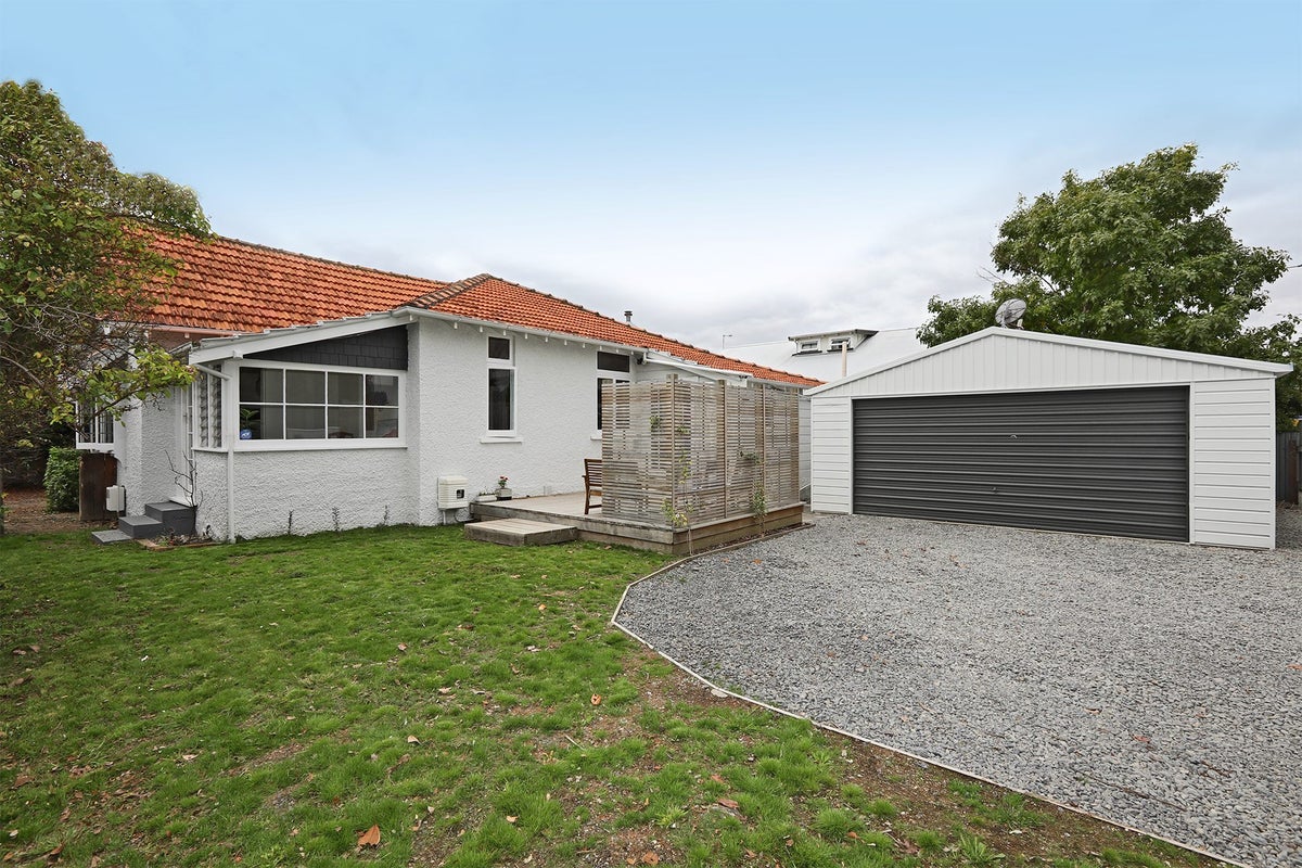 507 Southampton Street West, Hastings, Hastings - Carousel 17