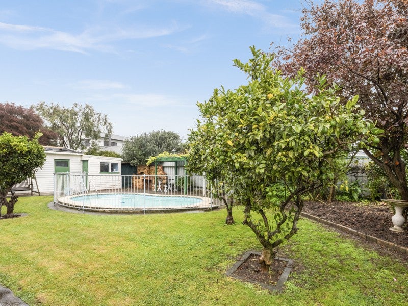 60 York Avenue, Tamatea, Napier - Carousel 16