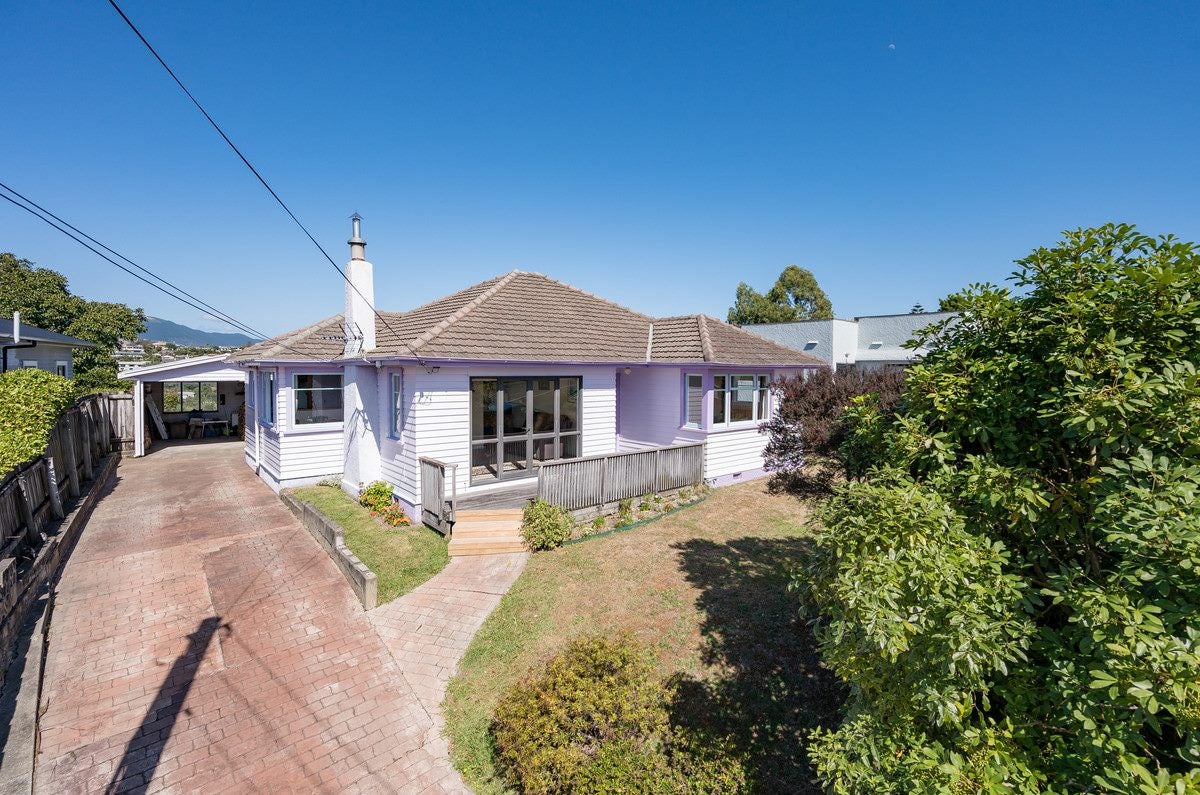 36 Stanley Crescent, Beachville, Nelson - Carousel 1