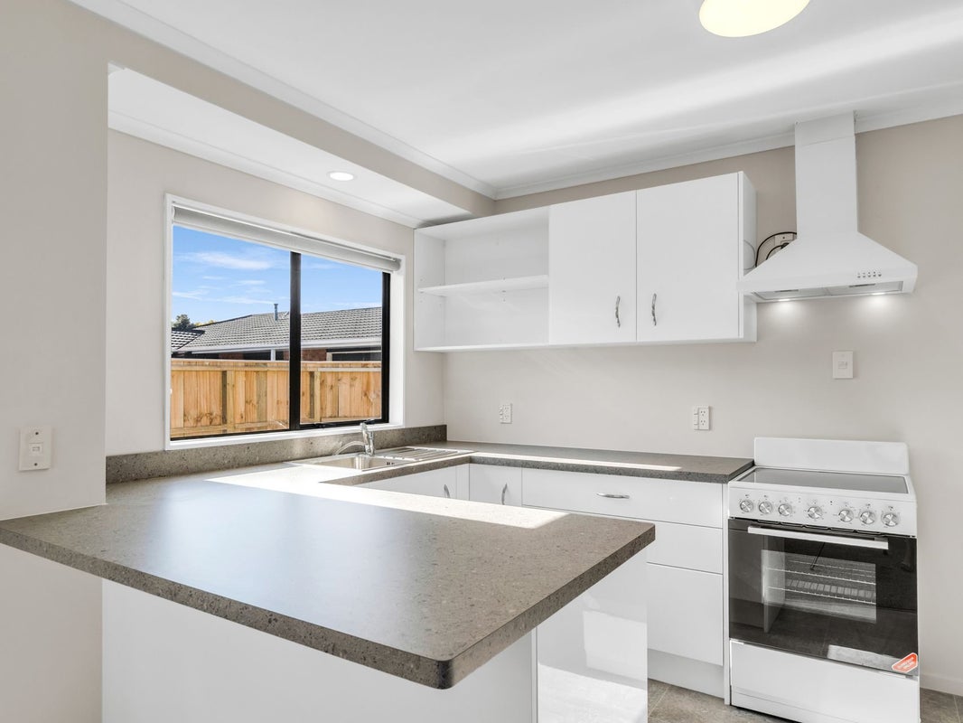 28 Freyberg Street, Roslyn, Palmerston North - Carousel 2