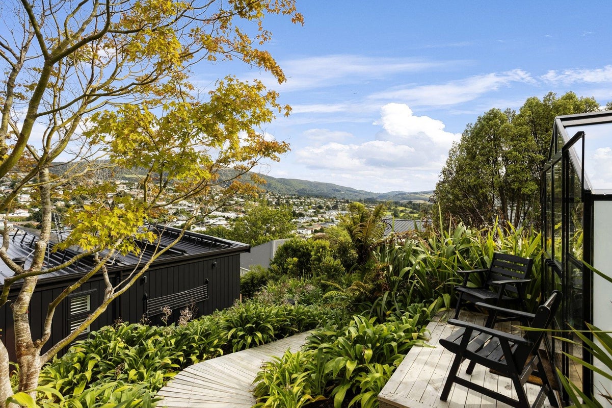 11 Oates Street, Kaikorai, Dunedin - Carousel 50