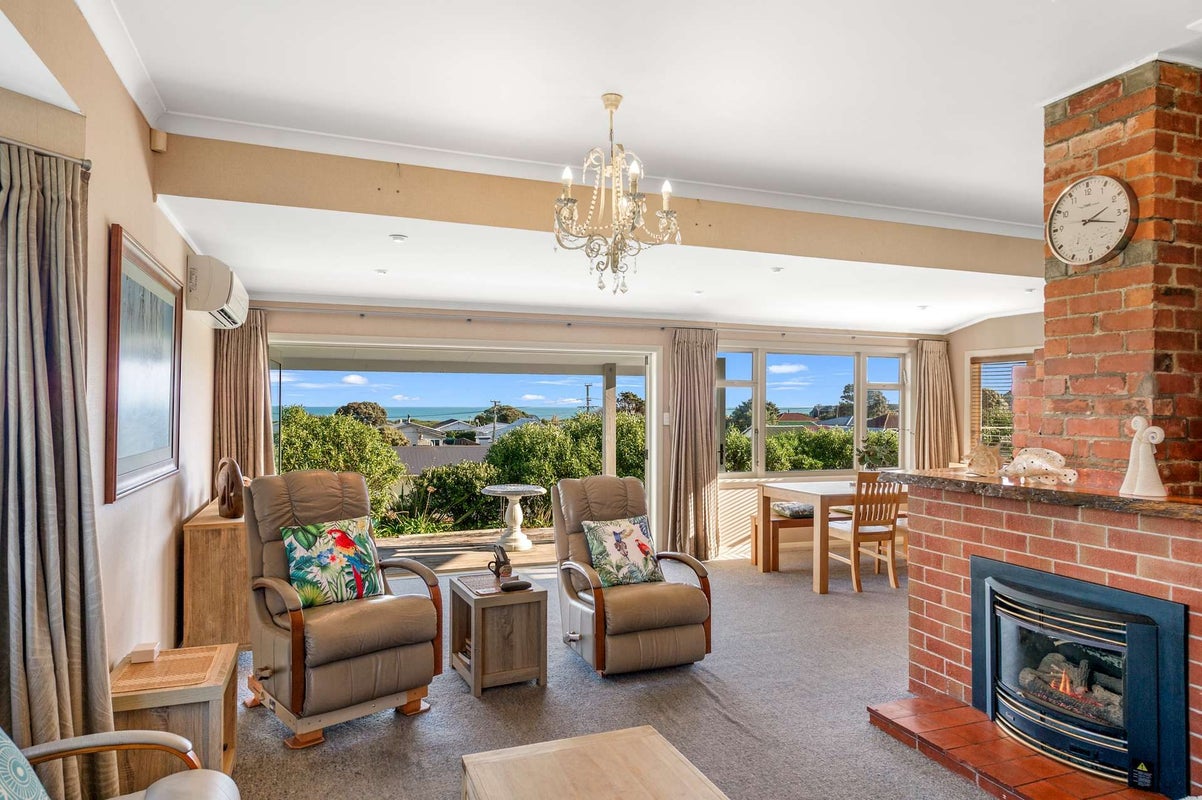 153 Cornfoot Street, Castlecliff, Whanganui - Carousel 2
