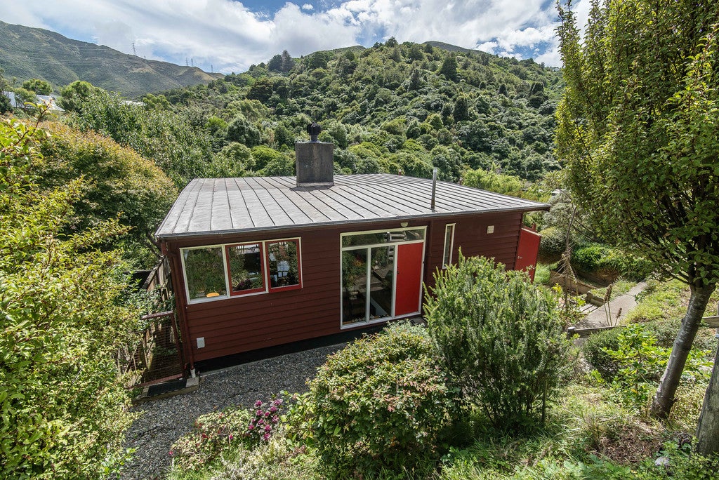18 Silverstream Road, Crofton Downs, Wellington - Carousel 1
