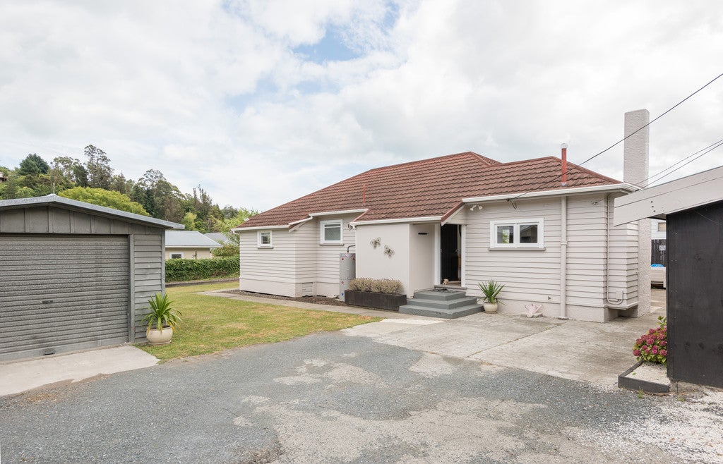 180 Waimea Road, Nelson South, Nelson - Carousel 22