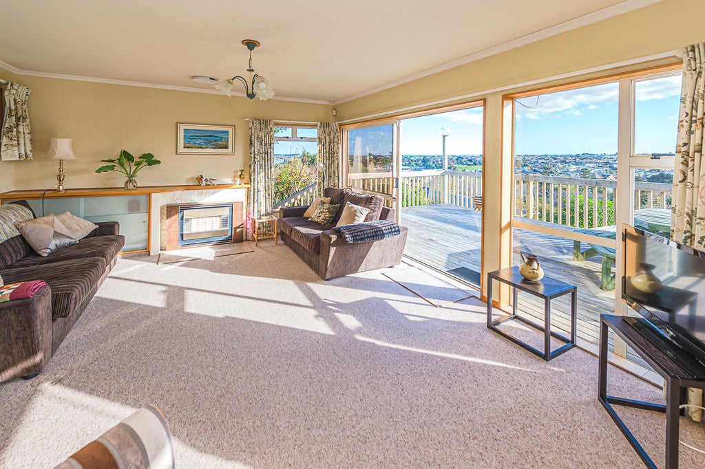 25 Wairere Road, Bastia Hill, Whanganui - Carousel 2