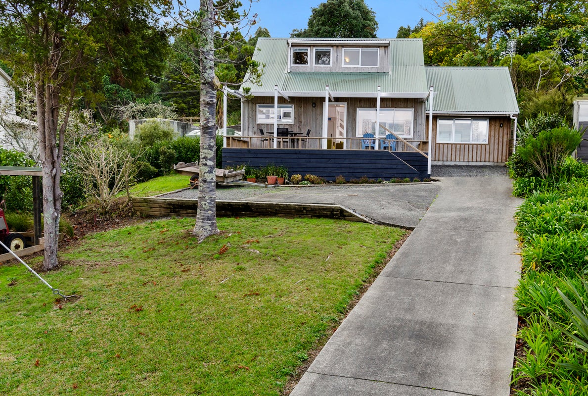 5 CLINTON RD, Tawharanui Peninsula, Matakana - Carousel 1
