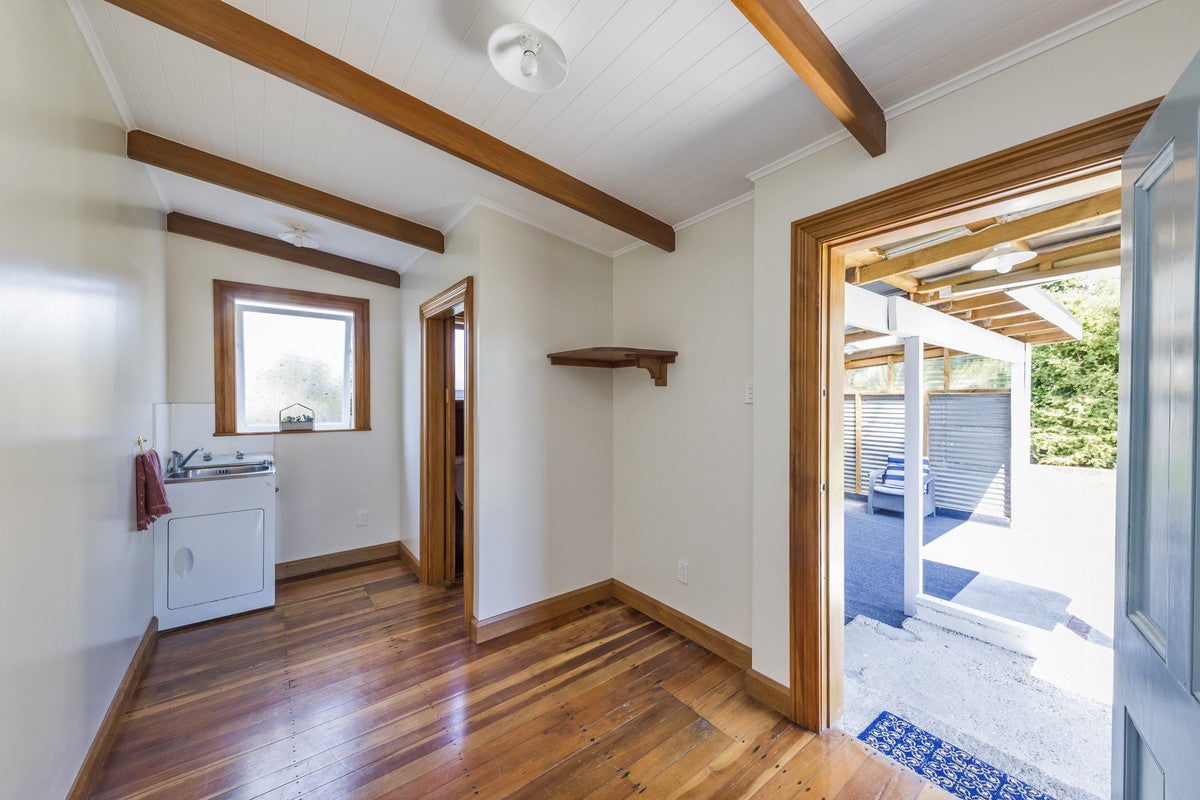 58 Church Street, Awapuni, Palmerston North - Carousel 18