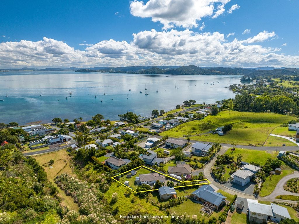 6 Tiaho Place, Whangarei - Carousel 1