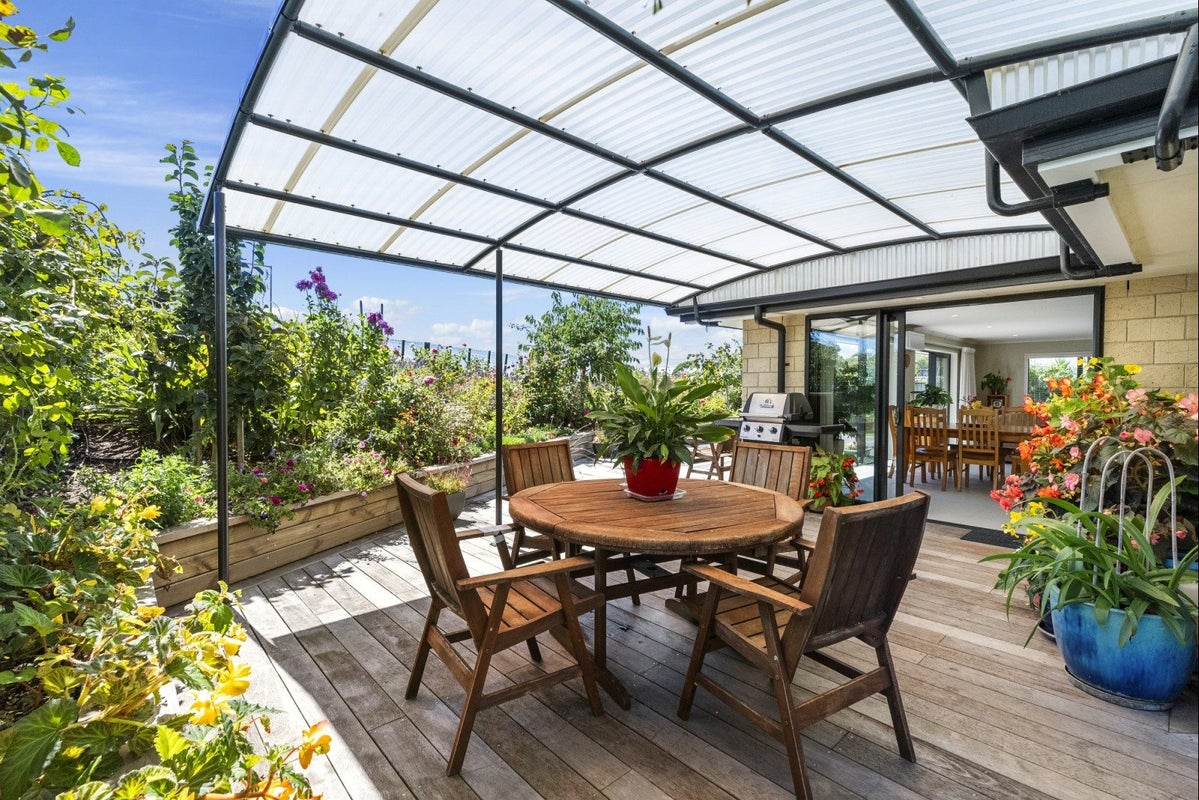 6 Karearea Drive, Coastlands, Whakatane - Carousel 2