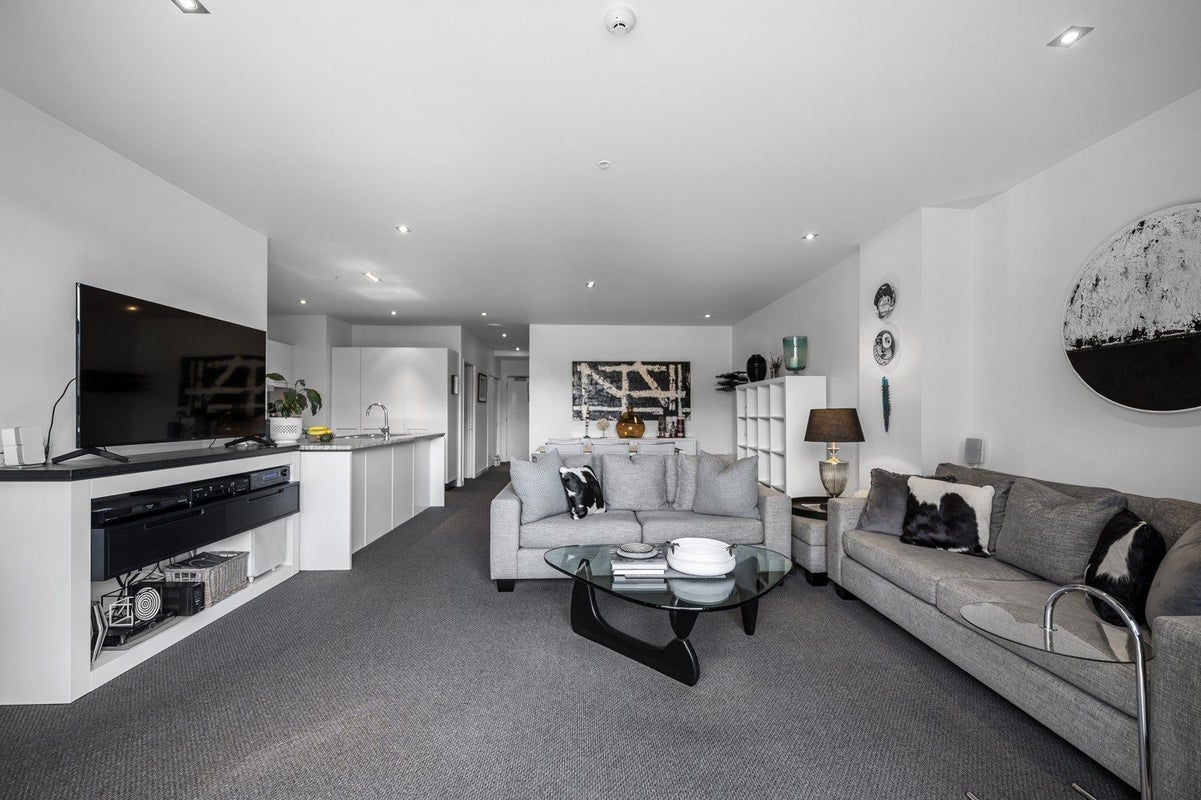 103/16 Huron Street, Takapuna, Auckland - Carousel 2