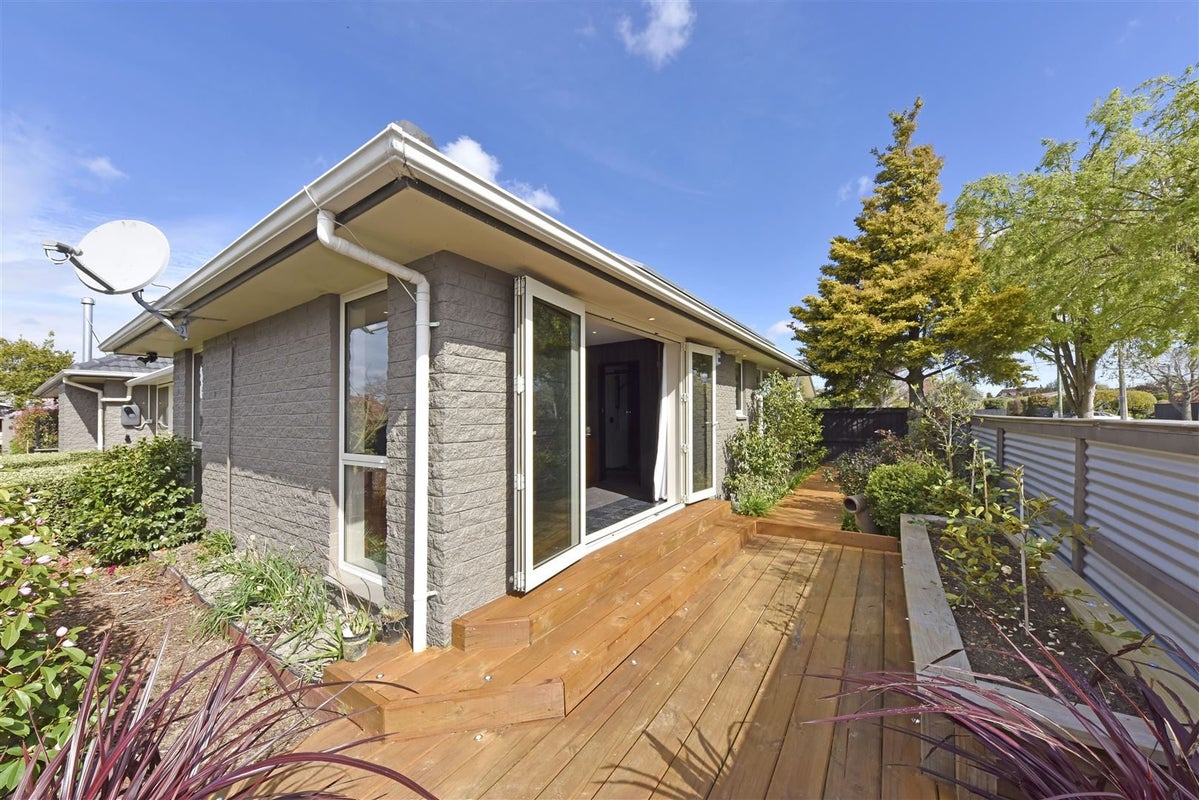 4 Oldwood Street, Bishopdale, Christchurch - Carousel 22