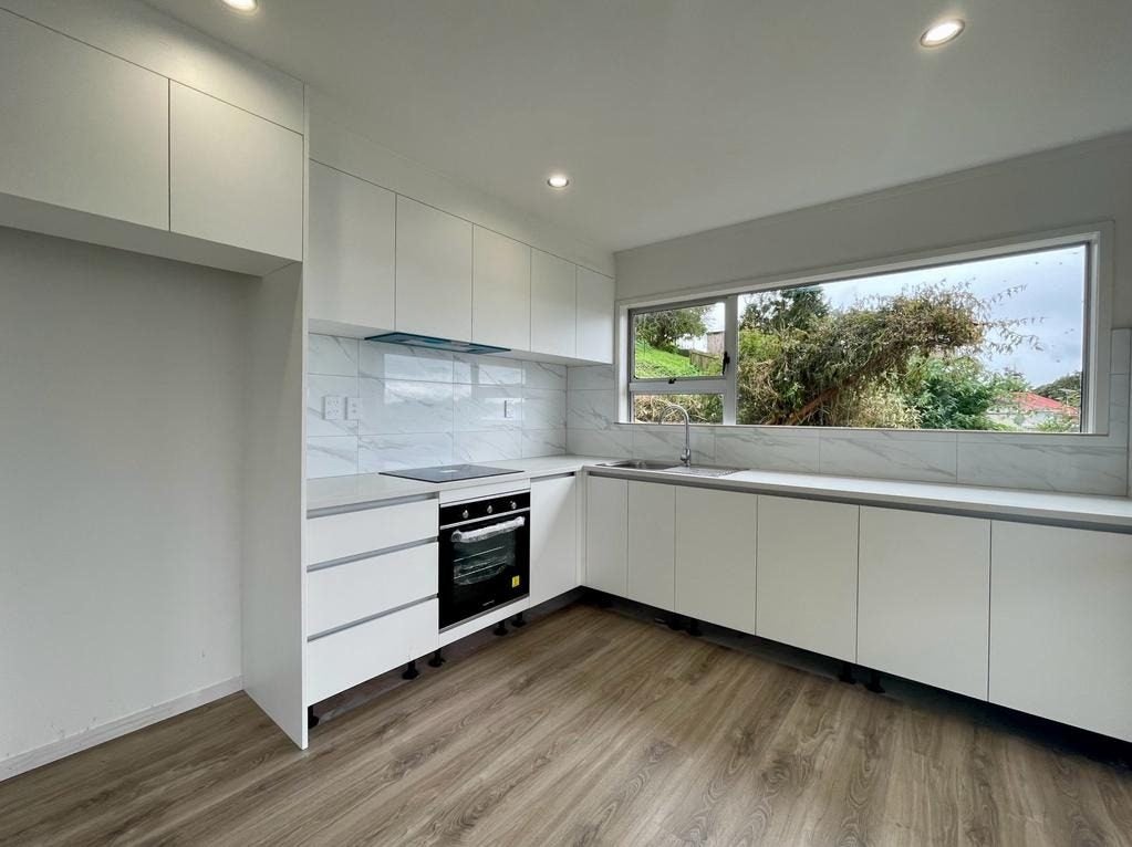 1143A Dominion Road, Mount Roskill, Auckland - Carousel 1