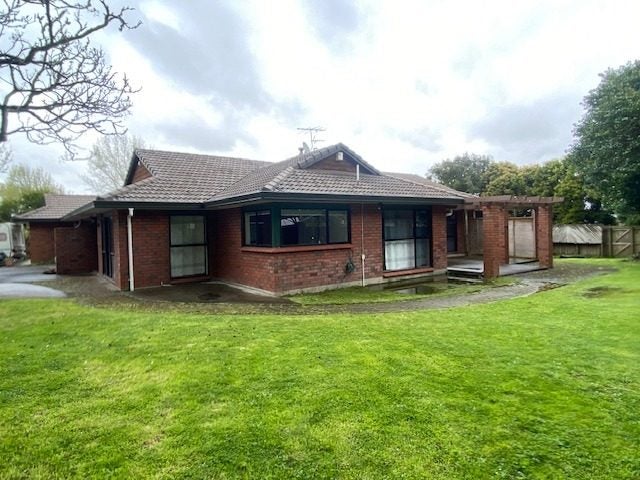 40 Gracechurch Drive, Flat Bush, Manukau City, Auckland - Carousel 1