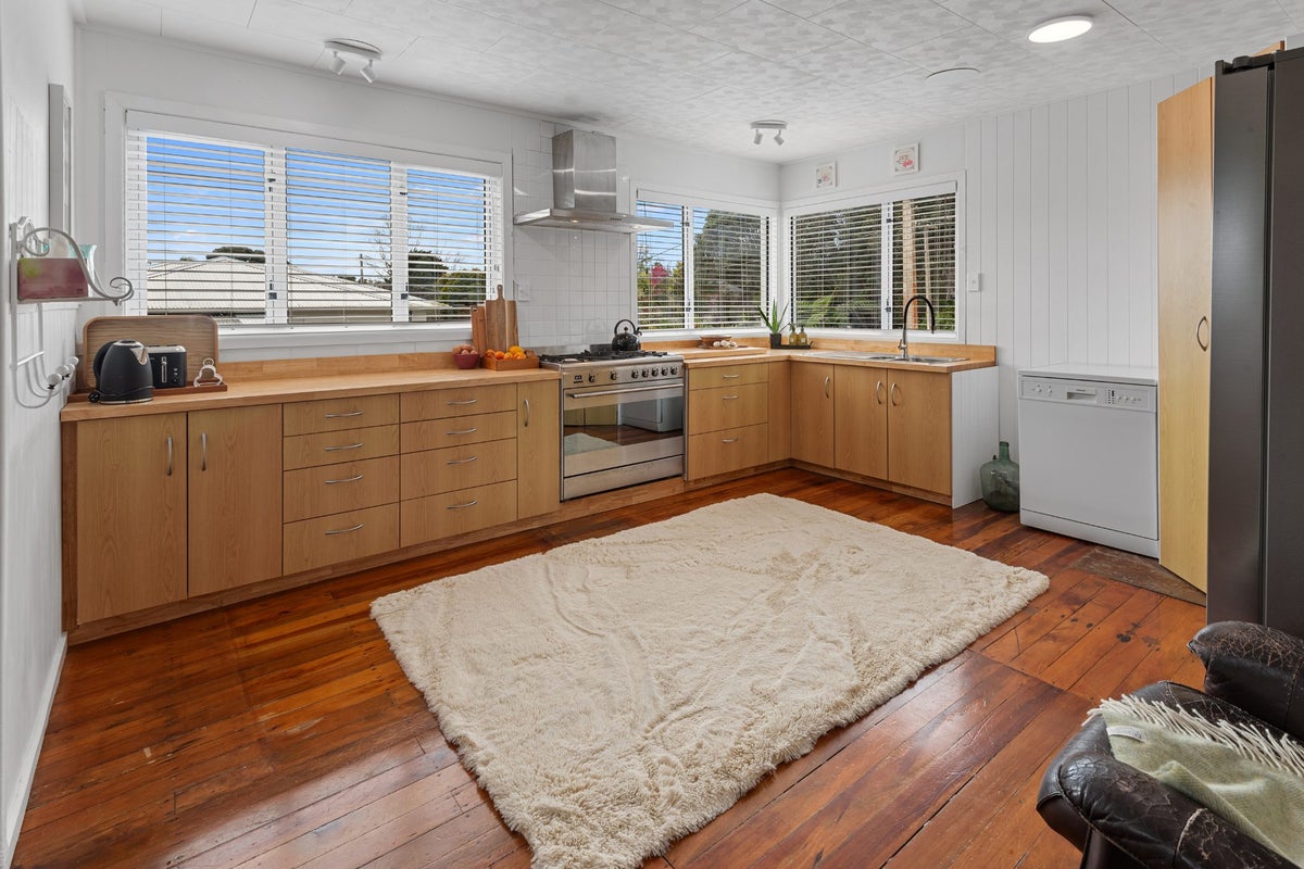 31A Cockburn Street, Onerahi, Whangarei, Northland - Carousel 2